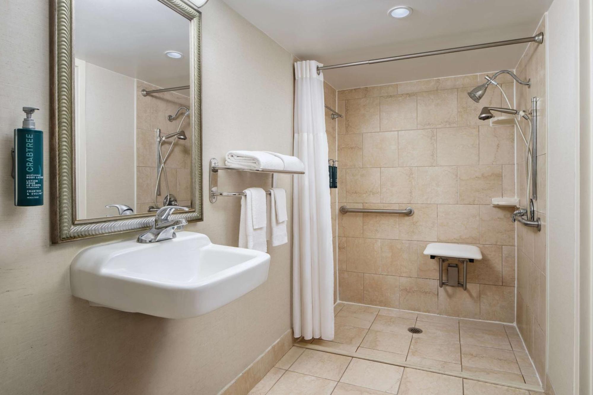 Doubletree By Hilton Rocky Mount Hotel Luaran gambar